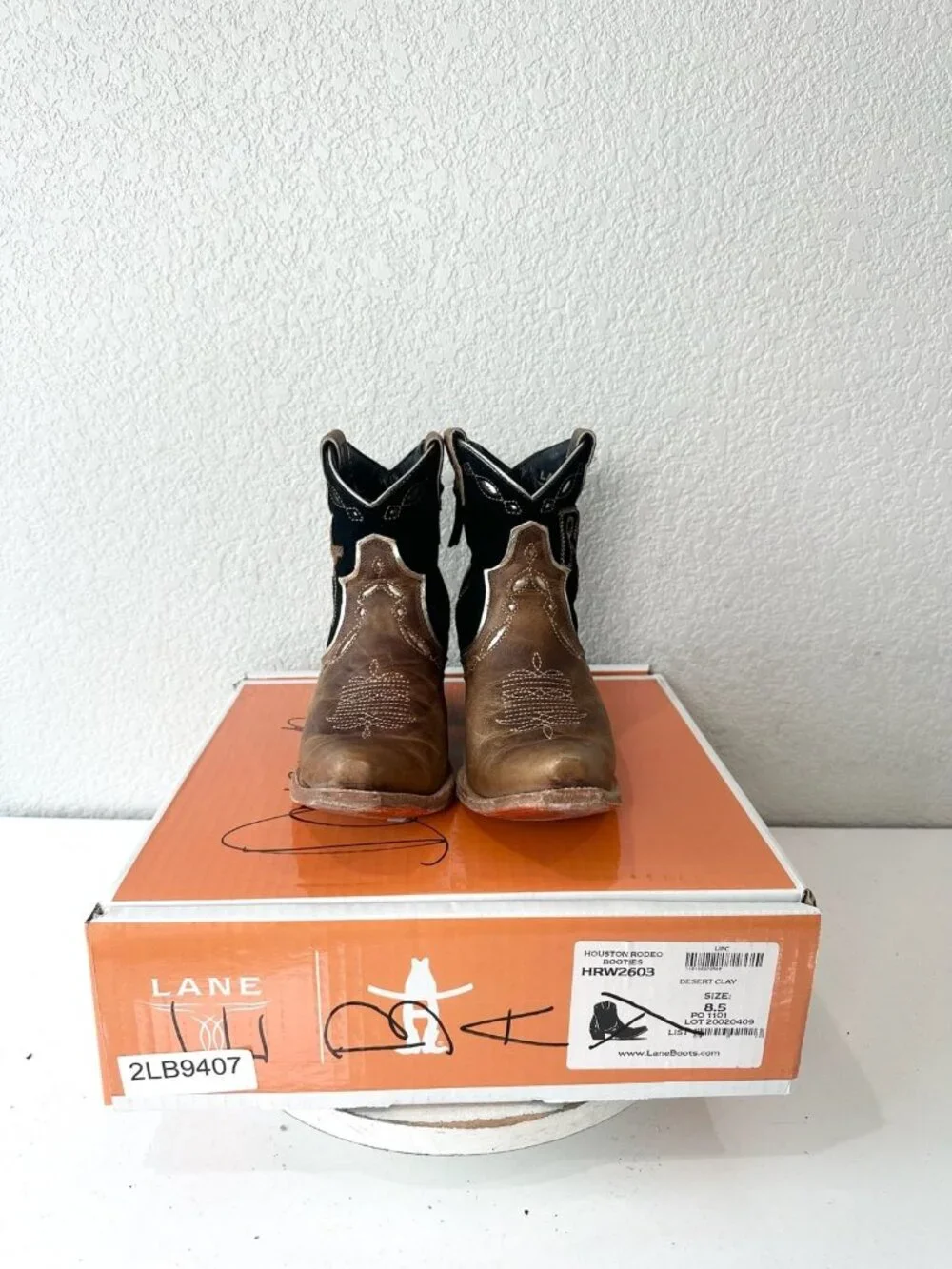Lane RODEO HOUSTON Cowboy Booties Brown Western Snip Toe Short Boots Women 8.5 - Picture 12 of 13